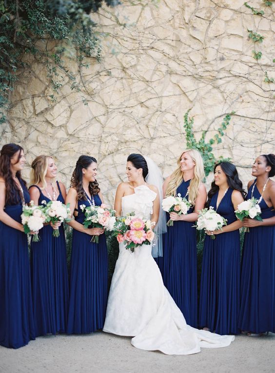 20 great ideas for a pink/navy wedding Parfum Flower Company