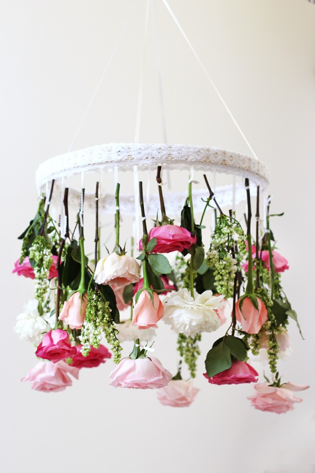 Wedding Wednesday Trend Chandeliers With Flowers Parfum Flower How To Make Your Own Chandelier With Flowers