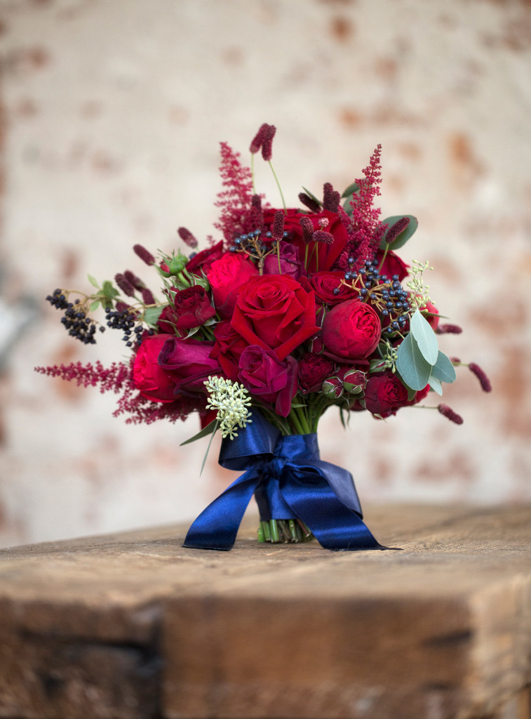 15 winter wedding bouquets for your daily dose of wedding inspiration