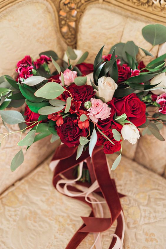 red bouquets 