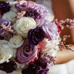 5 Heavenly Lavender Roses that You Will Love